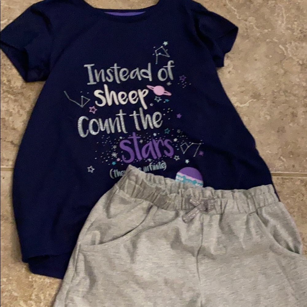 Pjs - Picture 3 of 3
